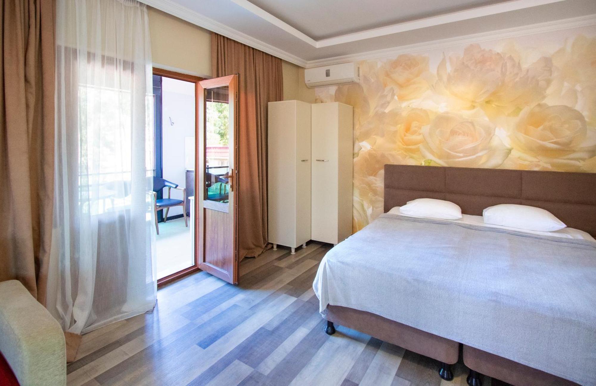 Hotel Smile Kobuleti Exterior foto